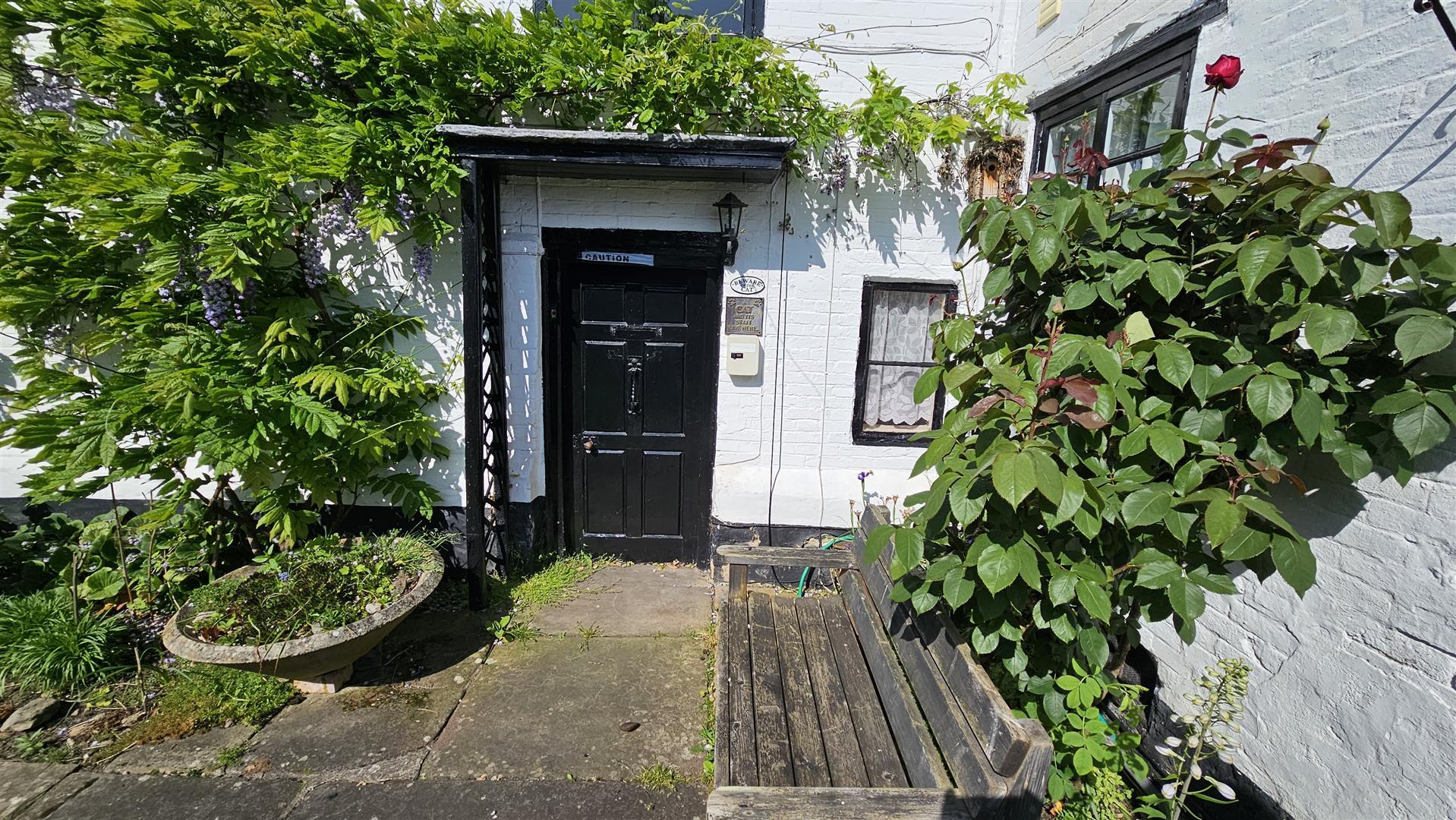 Long Acre, Bingham