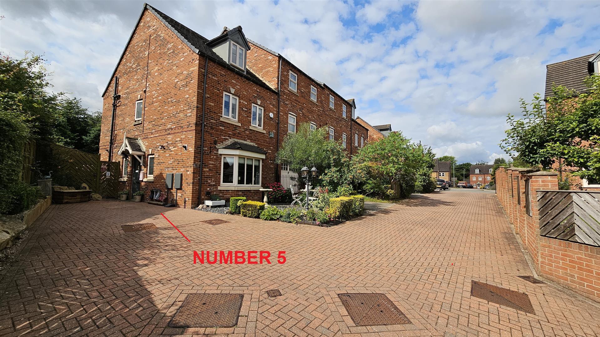 Belvoir Vale Grove, Bingham