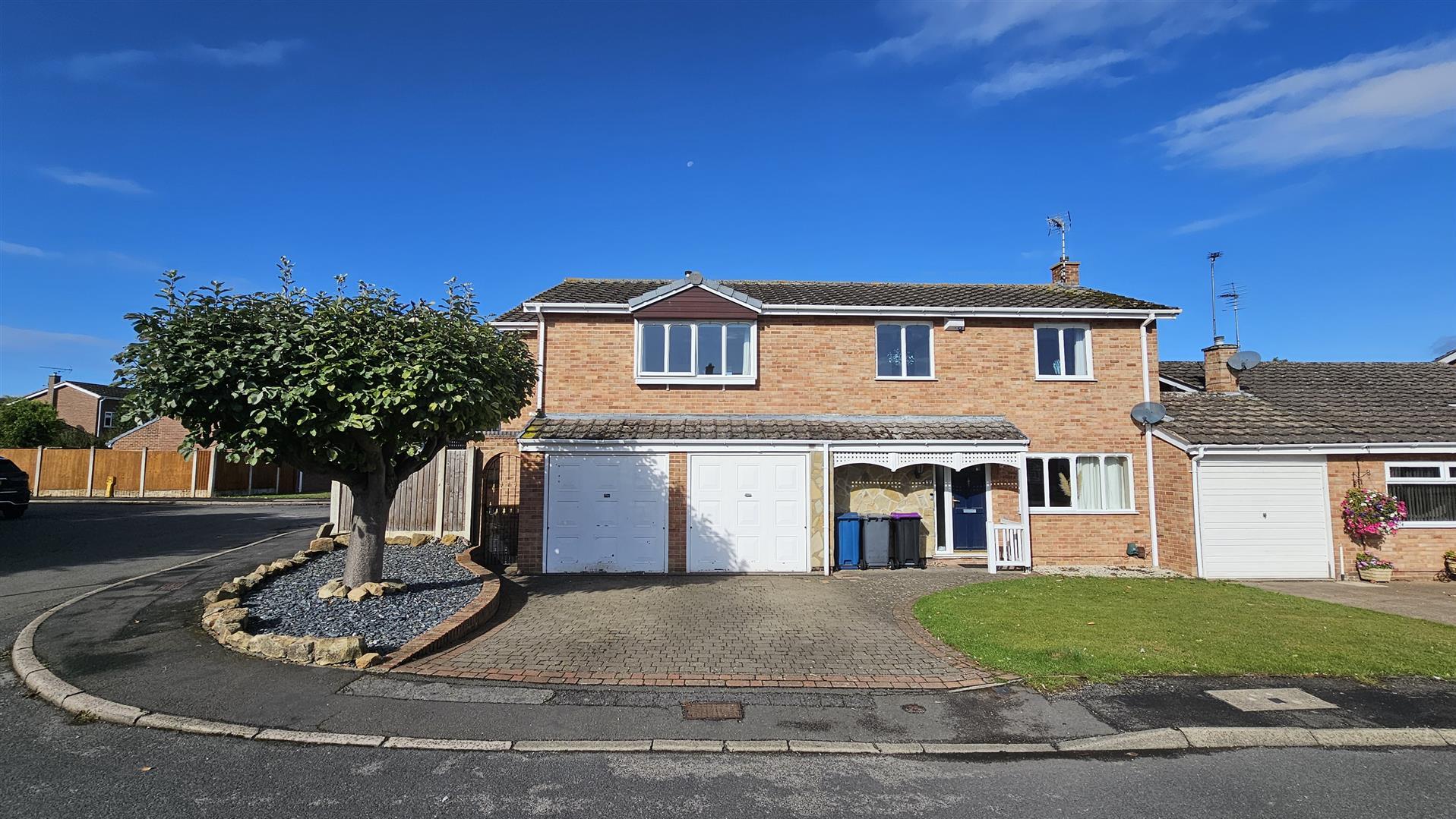 Larch Close, Bingham, Nottingham