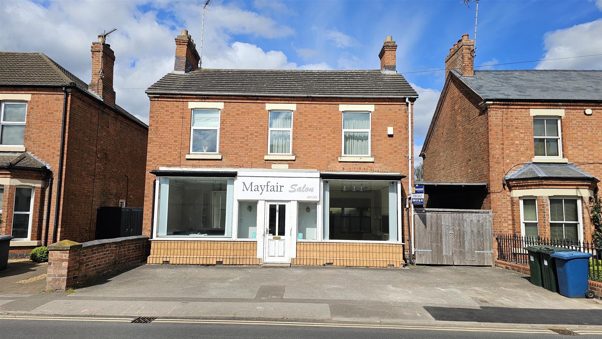 Long Acre, Bingham